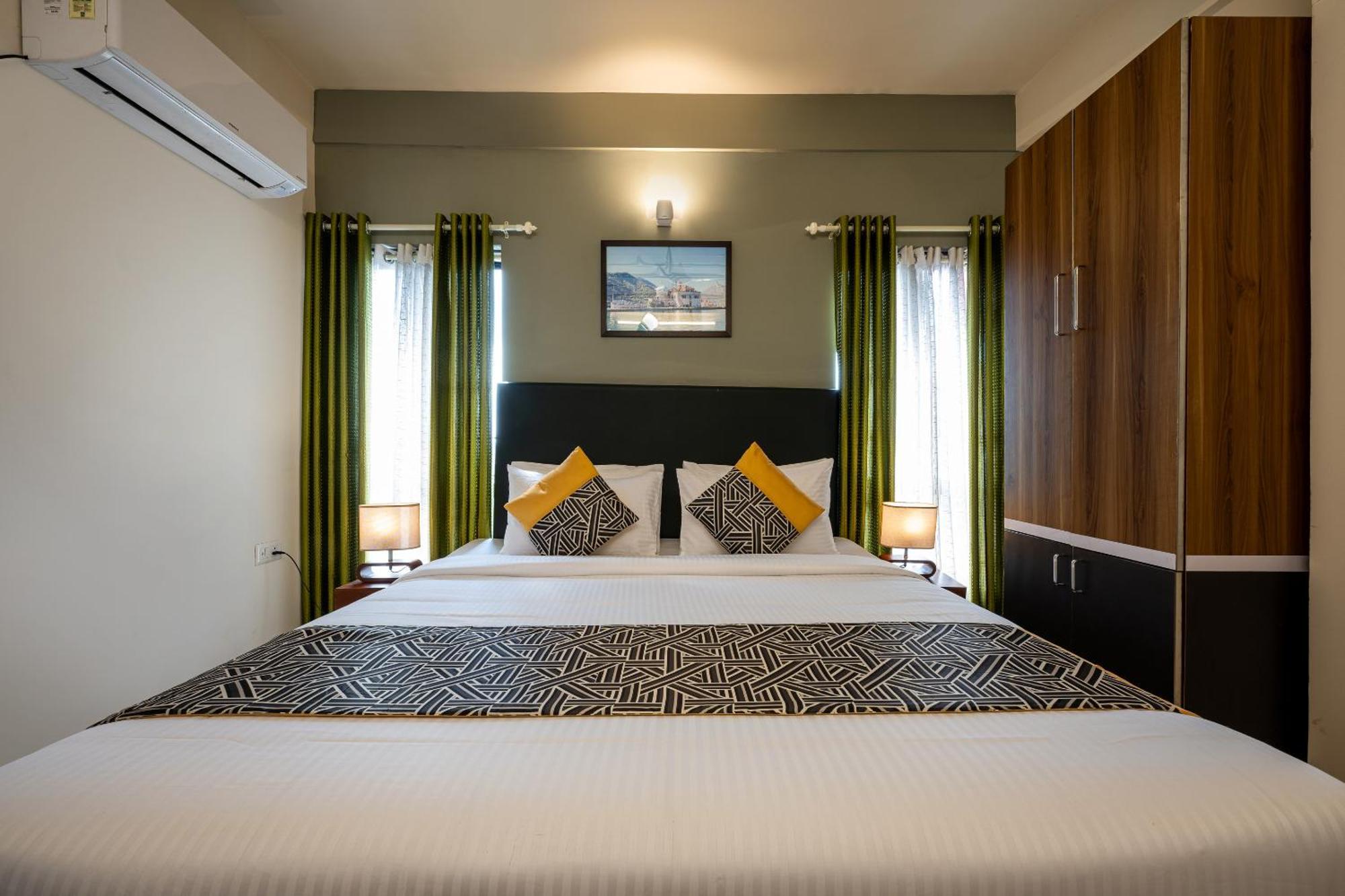 Cj Grande By Jesway Hotels & Resorts Kochi Exterior foto