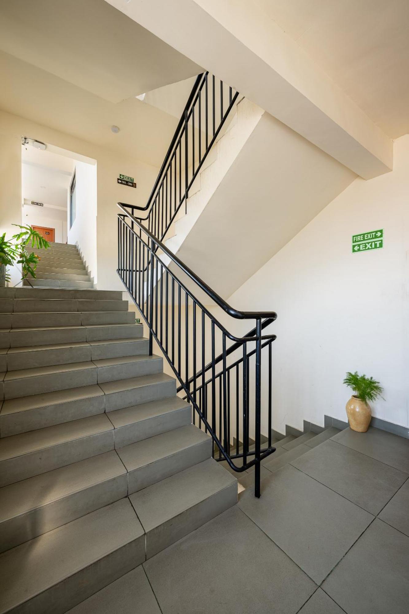 Cj Grande By Jesway Hotels & Resorts Kochi Exterior foto
